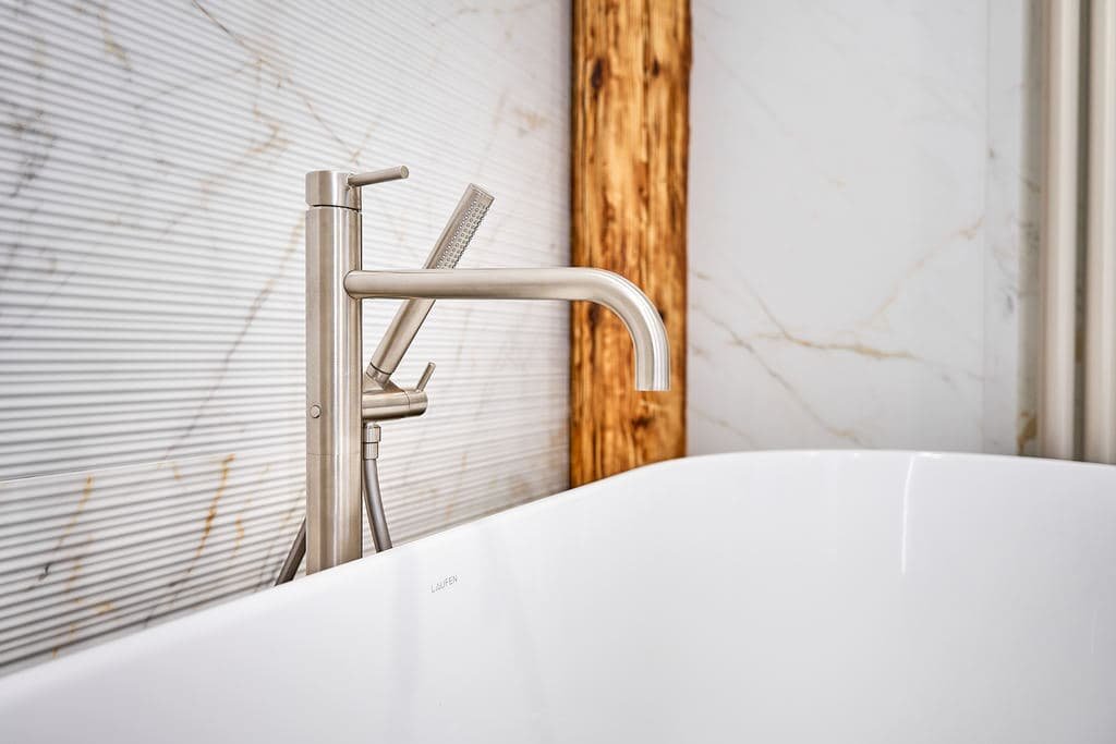 a10575-modry-janek-20231213-010639-3990