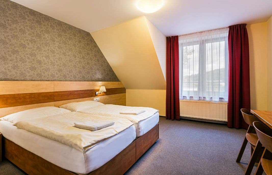 a12618-hotel-toc-20250225-112437-7320