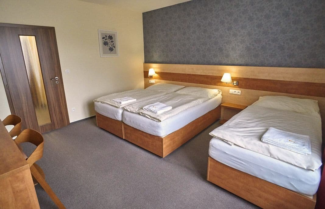 a12618-hotel-toc-20250225-112526-5611