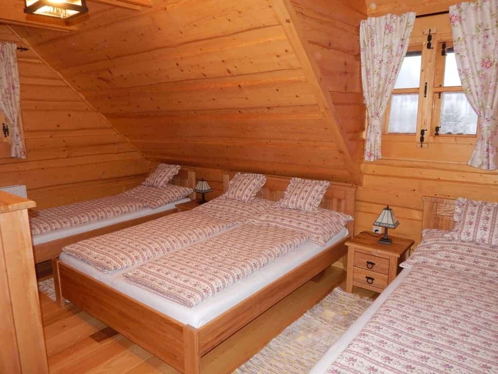 a5758-chata-pod-krizom-20231213-005929-6513-1