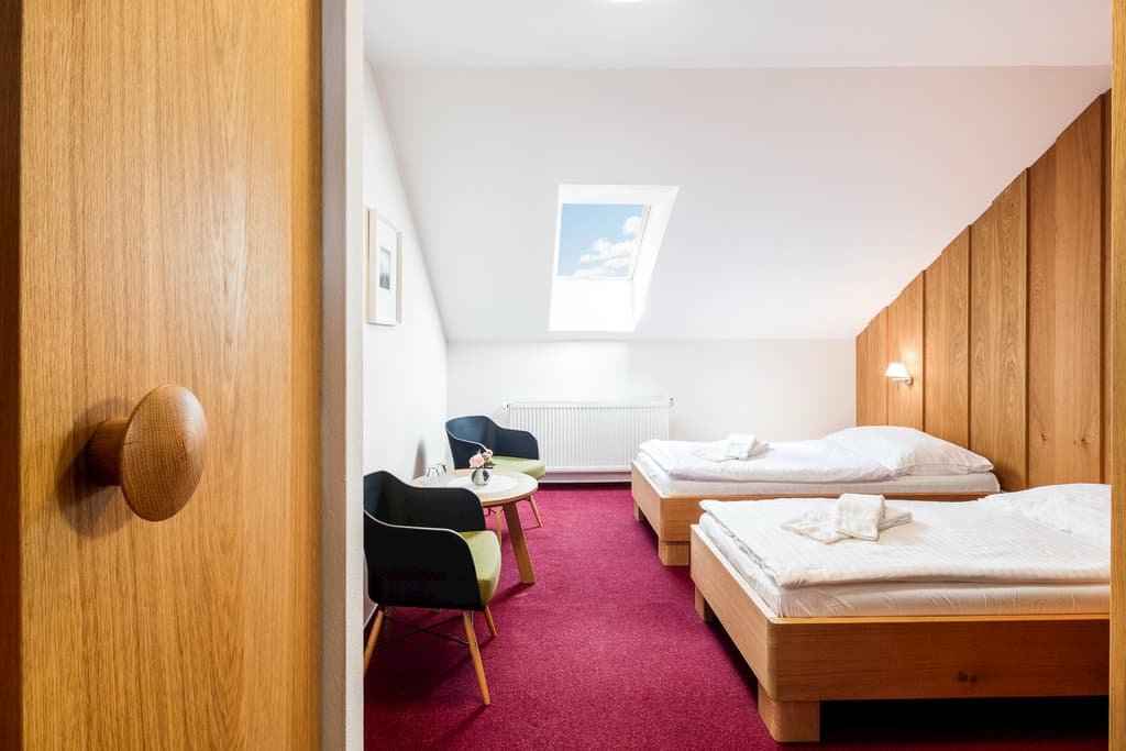 a7719-hotel-bullawa-20231213-010219-4186