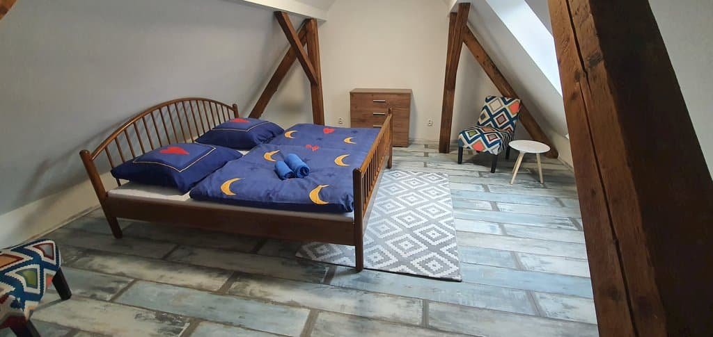 a8177-chalupa-u-kamnare-20231213-010301-3906