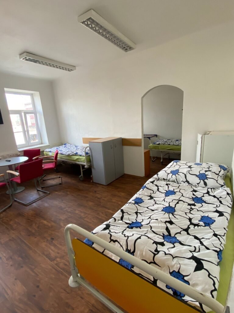 ubytovna prumyslova — foto 3