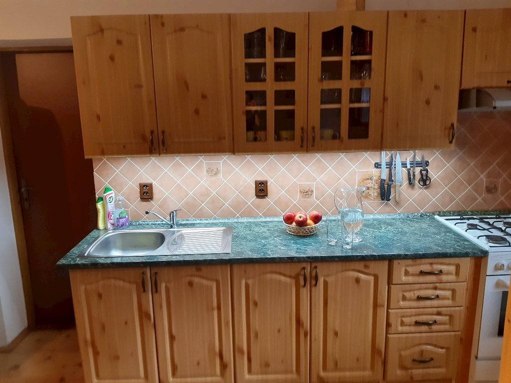 chalupa u lesku — foto 6