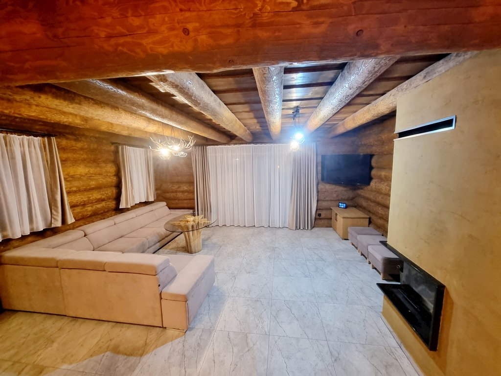 zrub pod kykulou