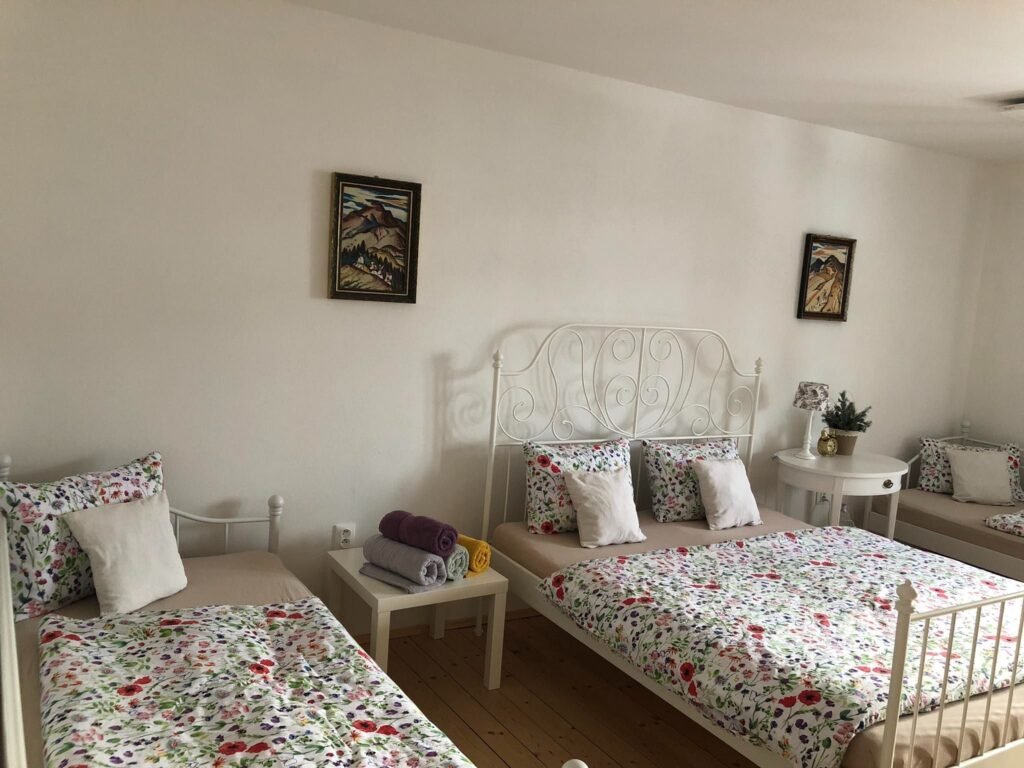 bialikova usadlost pohorela