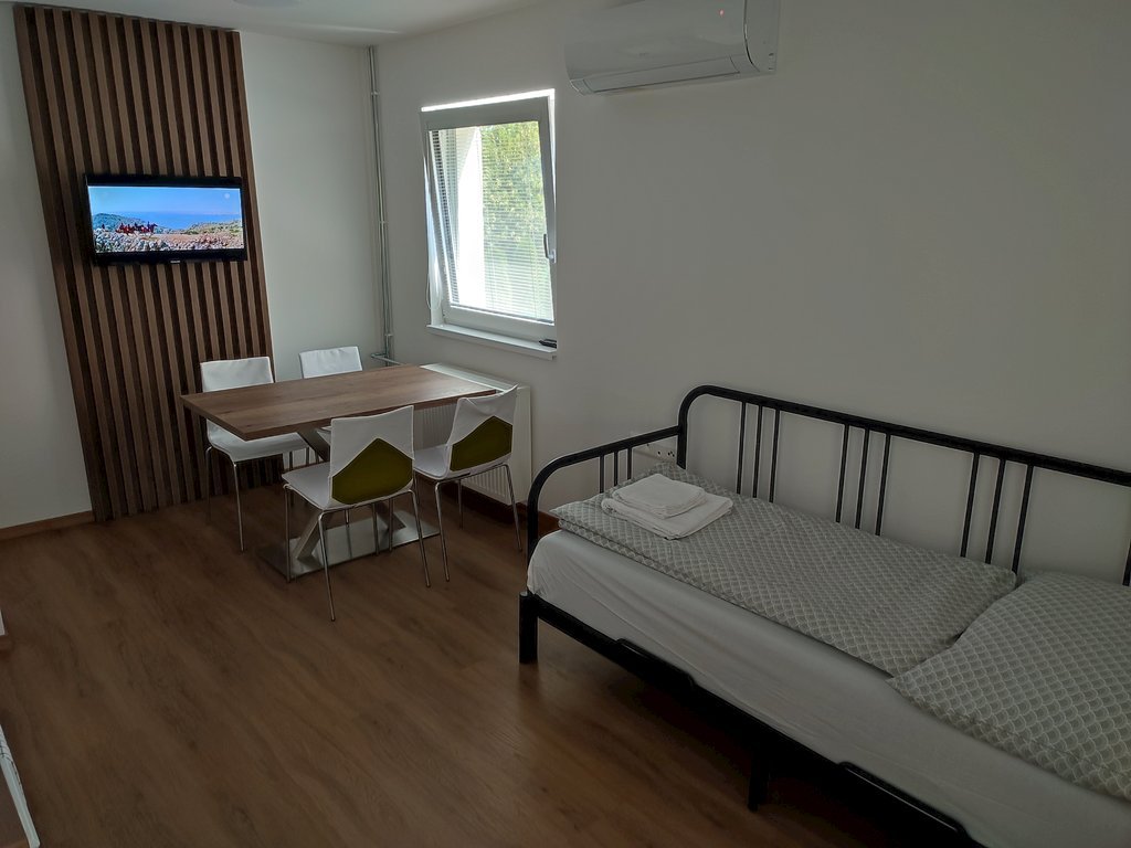 apartmanovy dom rodiny bojtos — foto 3