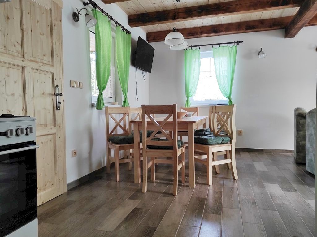 roubenka u potoka — foto 2