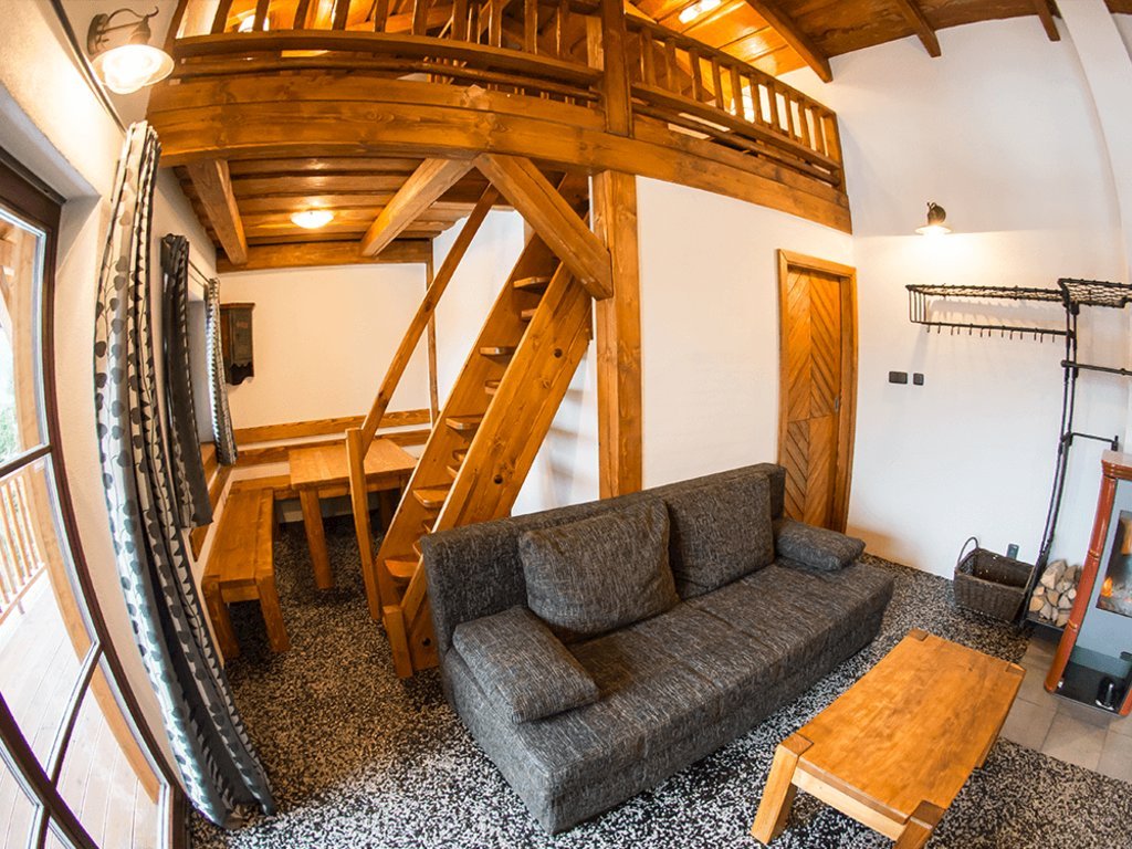 dve roubenky na strani — foto 3