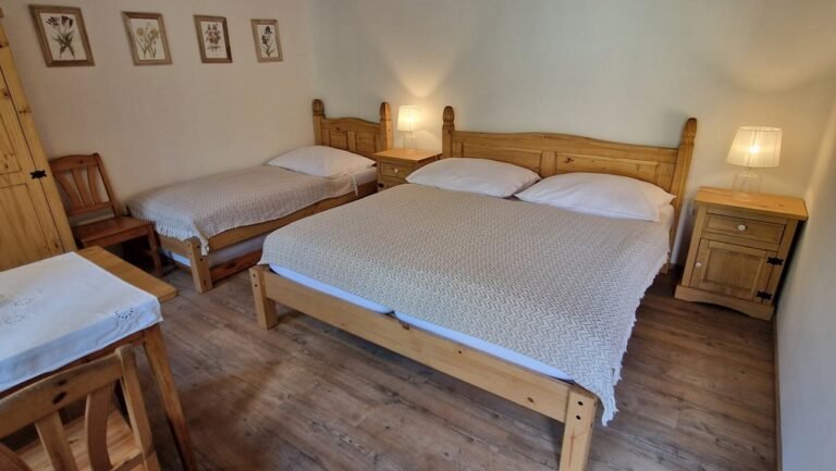 domecek u kohouta s vinnym sklepem