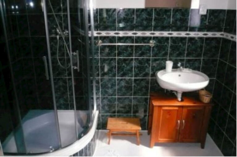 chata raj troskovice