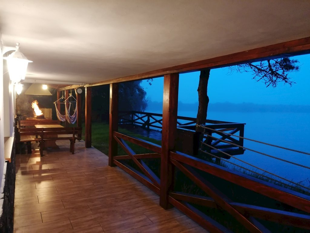 zrub na brehu — foto 2