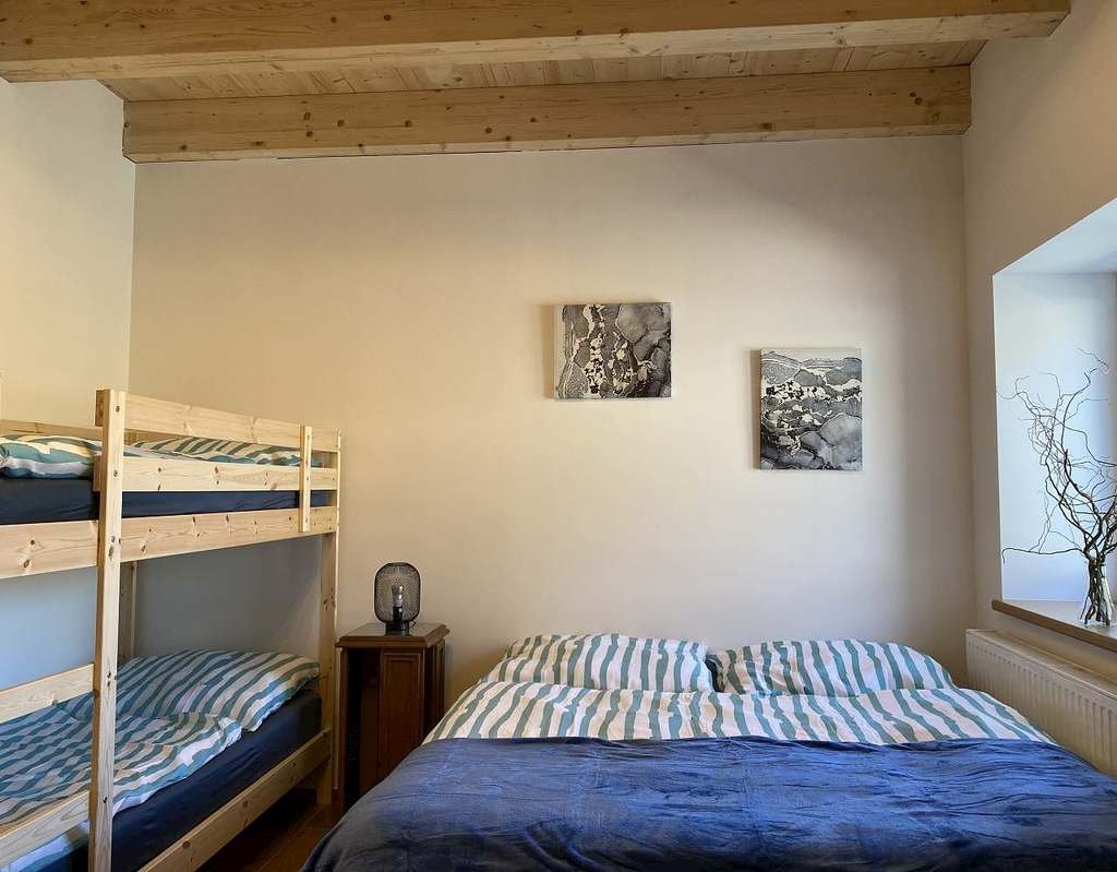 chalupa mezi kopci — foto 3