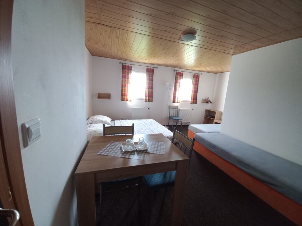 chalupa strazne 231 — foto 2