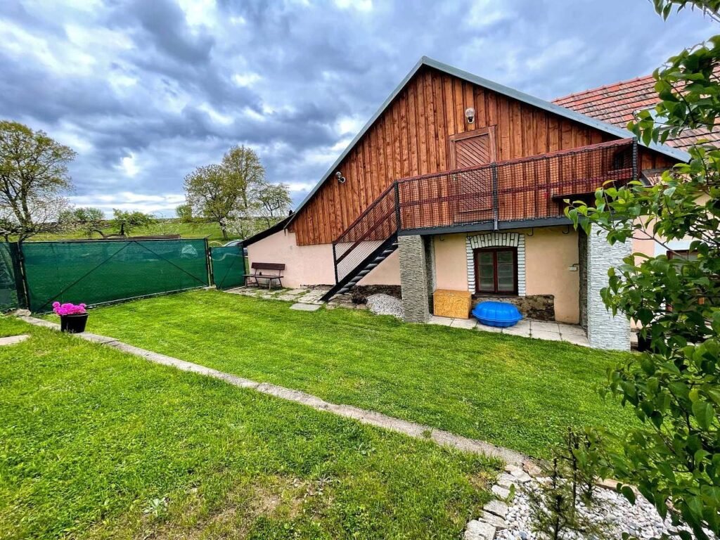 Vejminek pod lipou — foto 5