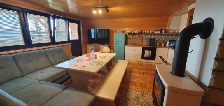 chata family oravska priehrada