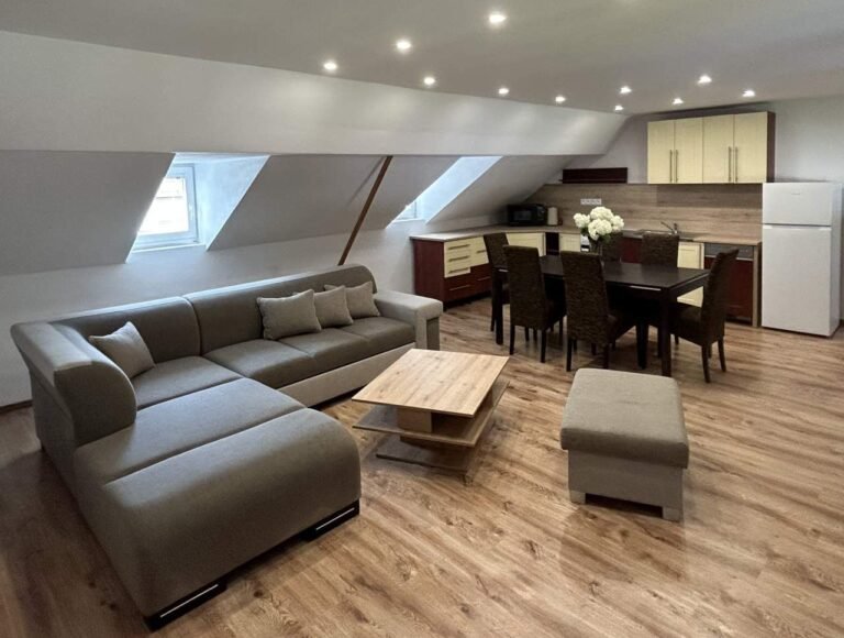 apartman summertime