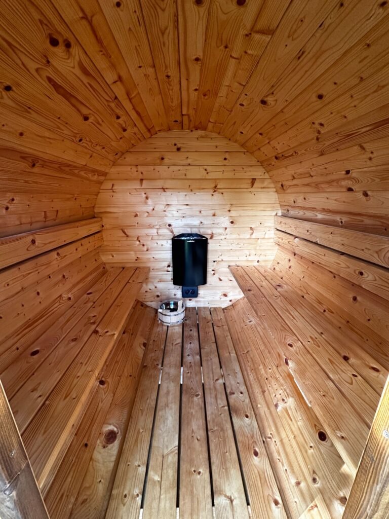 lakeside cottage with sauna
