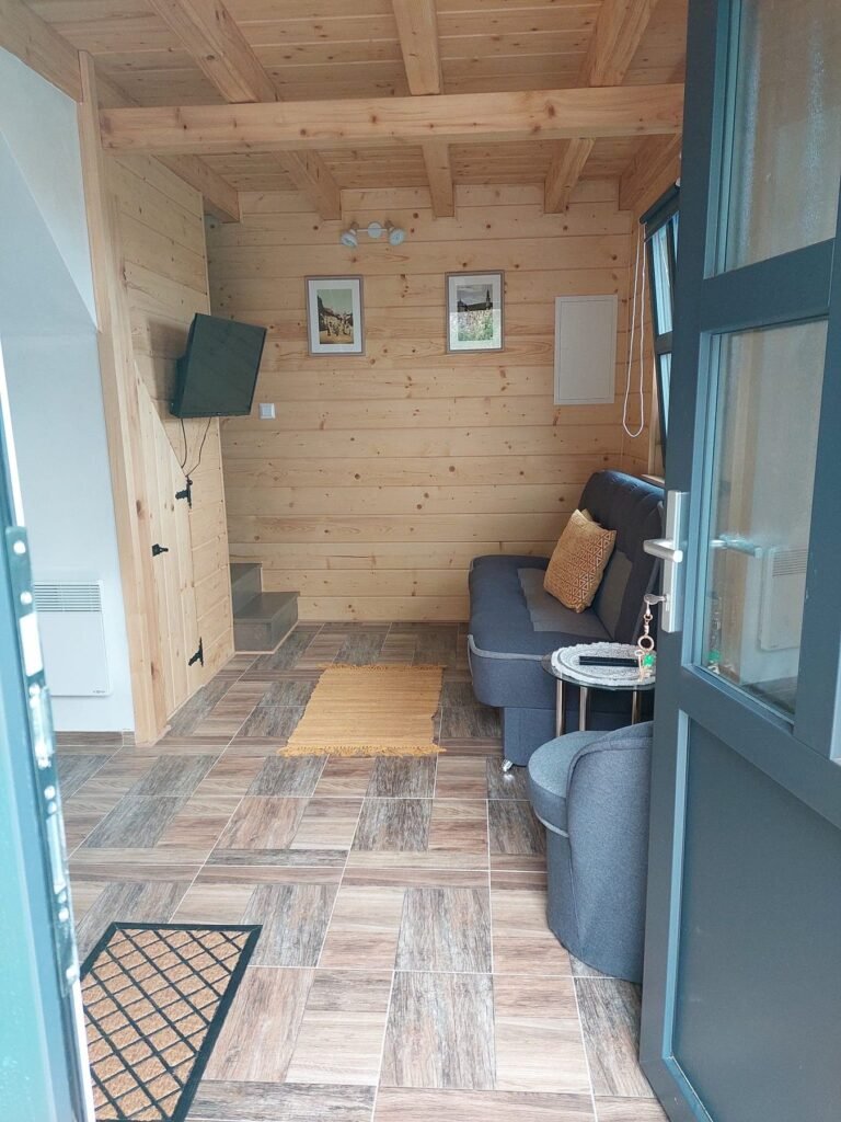 zelena chatka na vrsku — foto 2