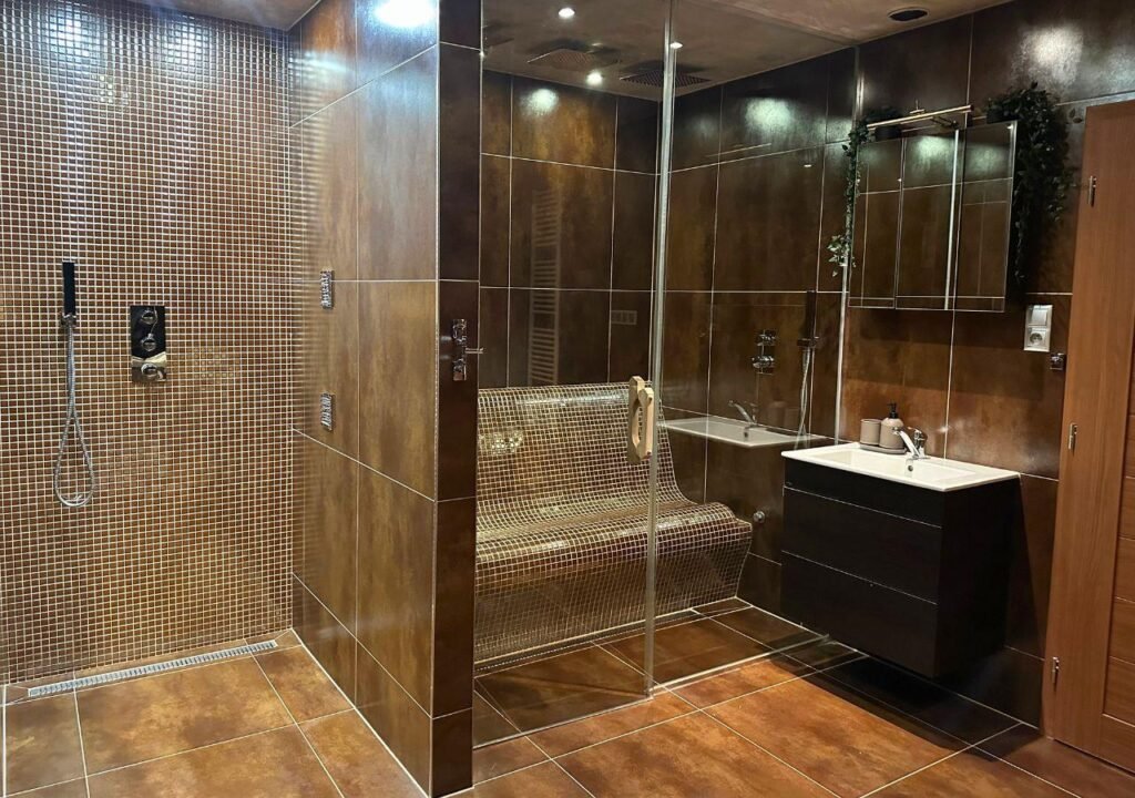 Rusinsky dvor s privatnym wellness — foto 4