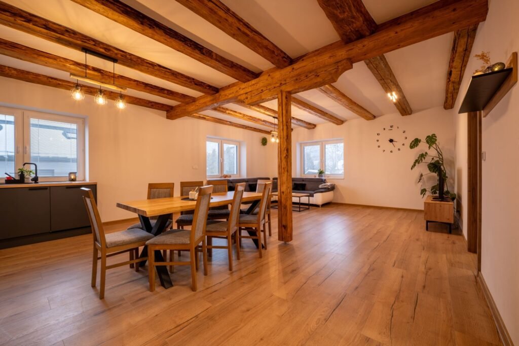 chalupa nika — foto 5