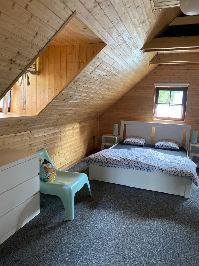 roubenka v udoli — foto 3