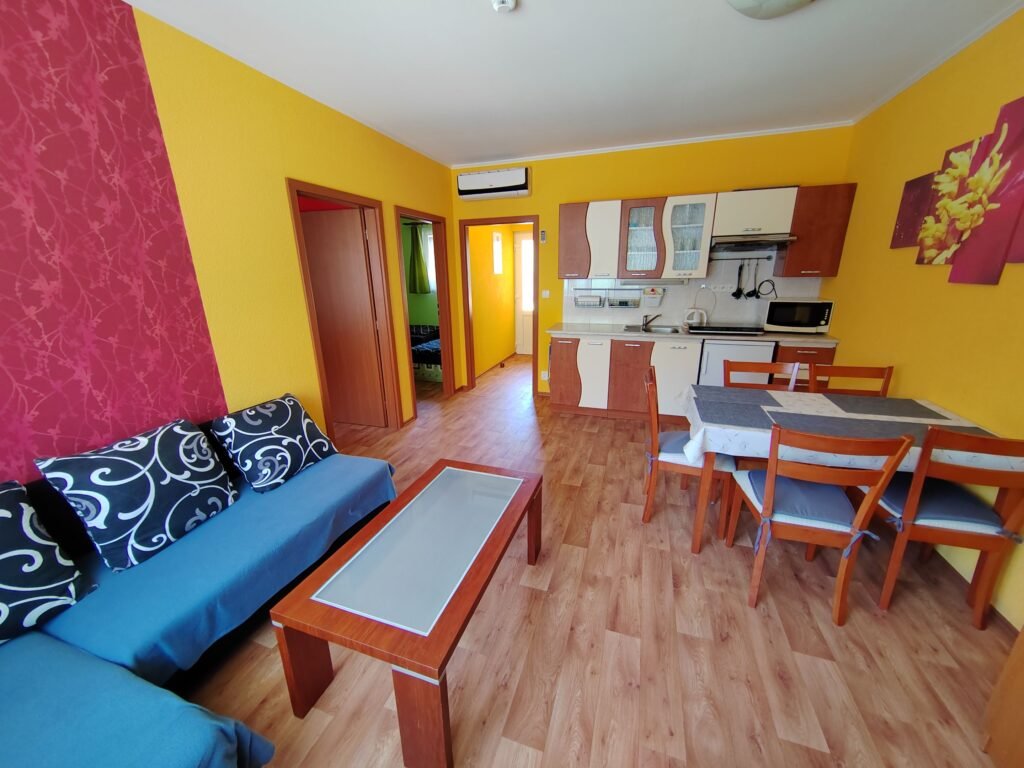 ubytovani v lednici — foto 4