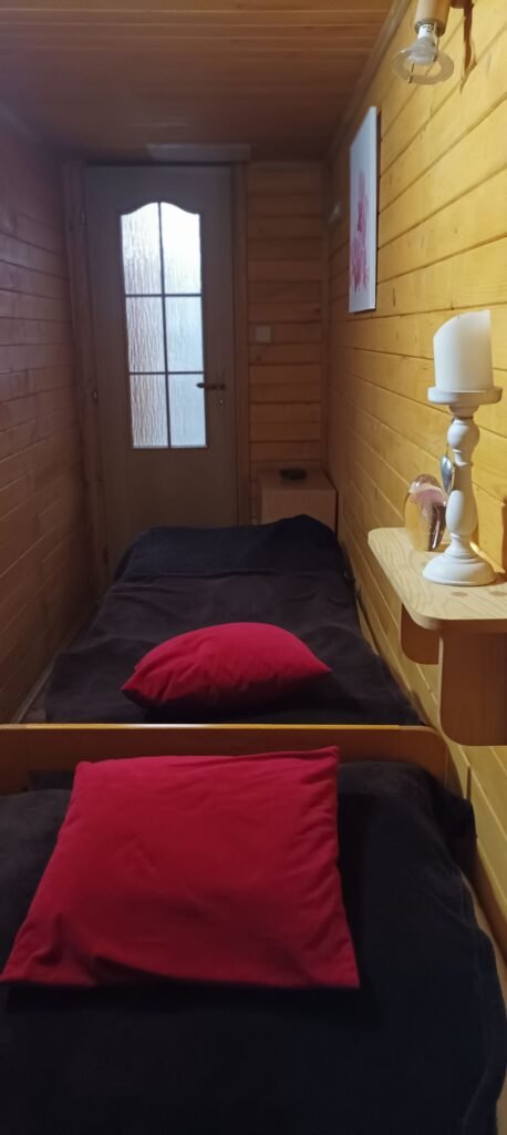 chata cernica — foto 2