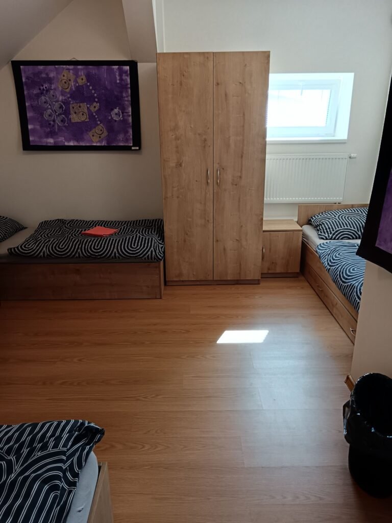 centrum pro vzdelavani a kulturu