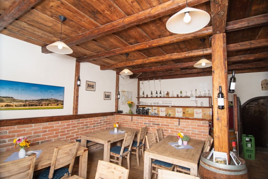 ubytovani nad vinnym sklepem pergen