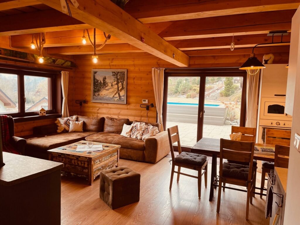 village house — foto 7