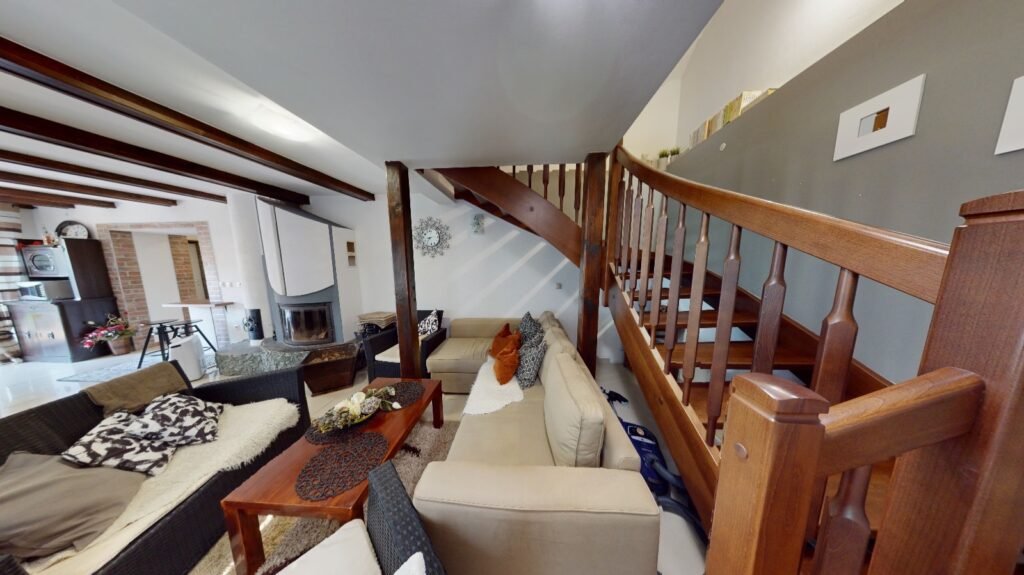 chata nad jazerom — foto 3