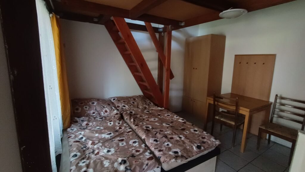 kemp u zapecu — foto 2