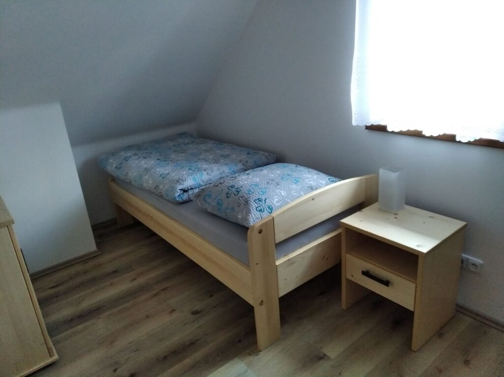 chaloupka u brozu — foto 3