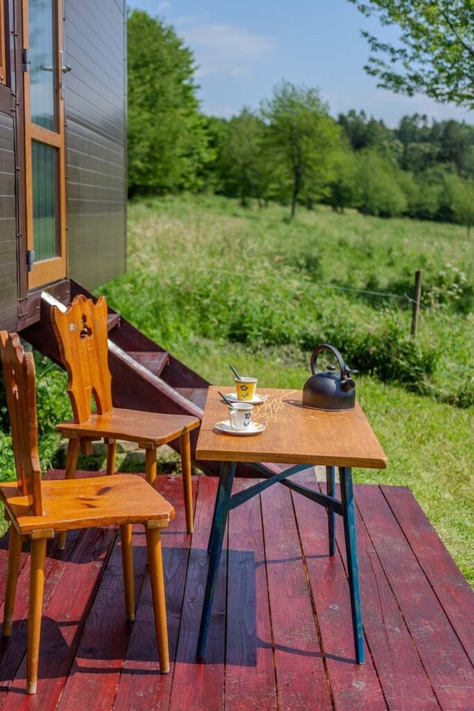 tiny house na kopcu — foto 3