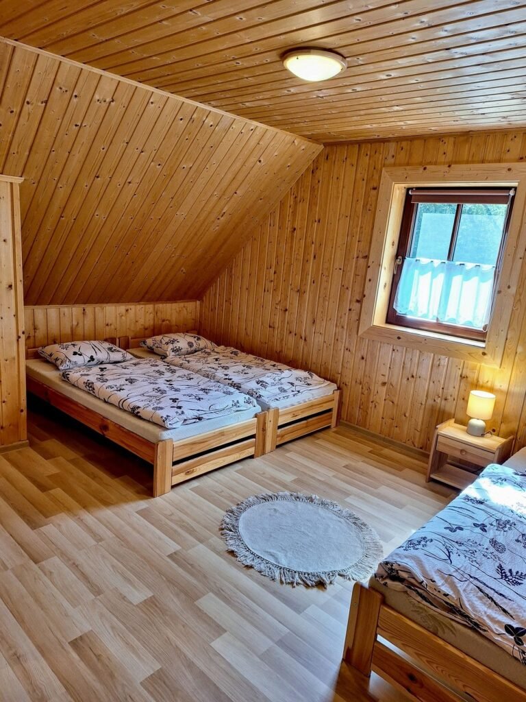 chata pri horarni liptovske klacany