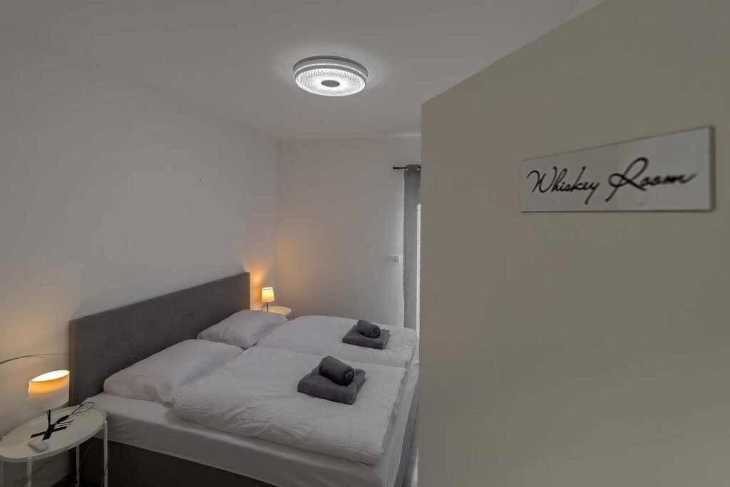 saldorfska vila u vinnych sklepu — foto 2