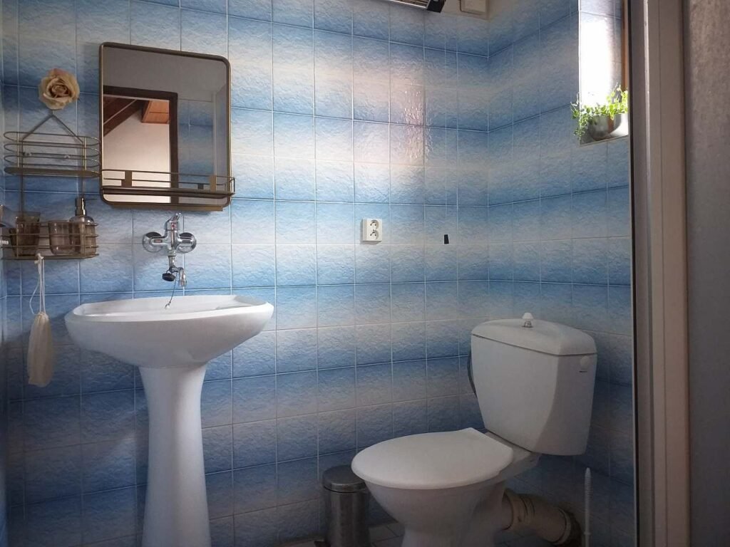 malovana chalupa — foto 2