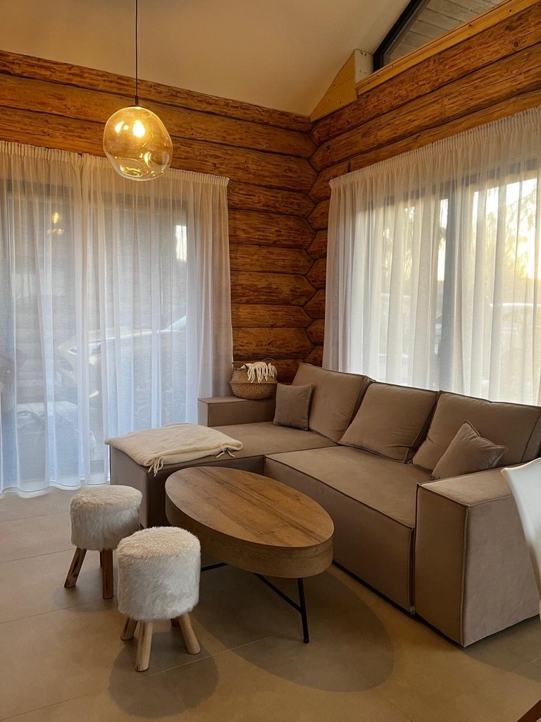 mona chalet