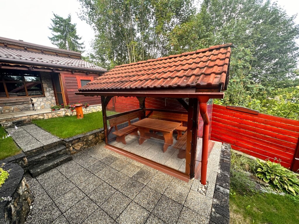 vidiecke hniezdo — foto 2