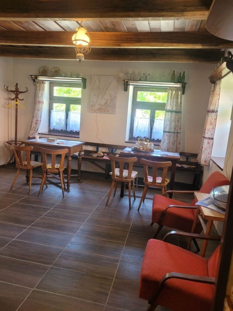 ubytovanie na vcelej farme — foto 2