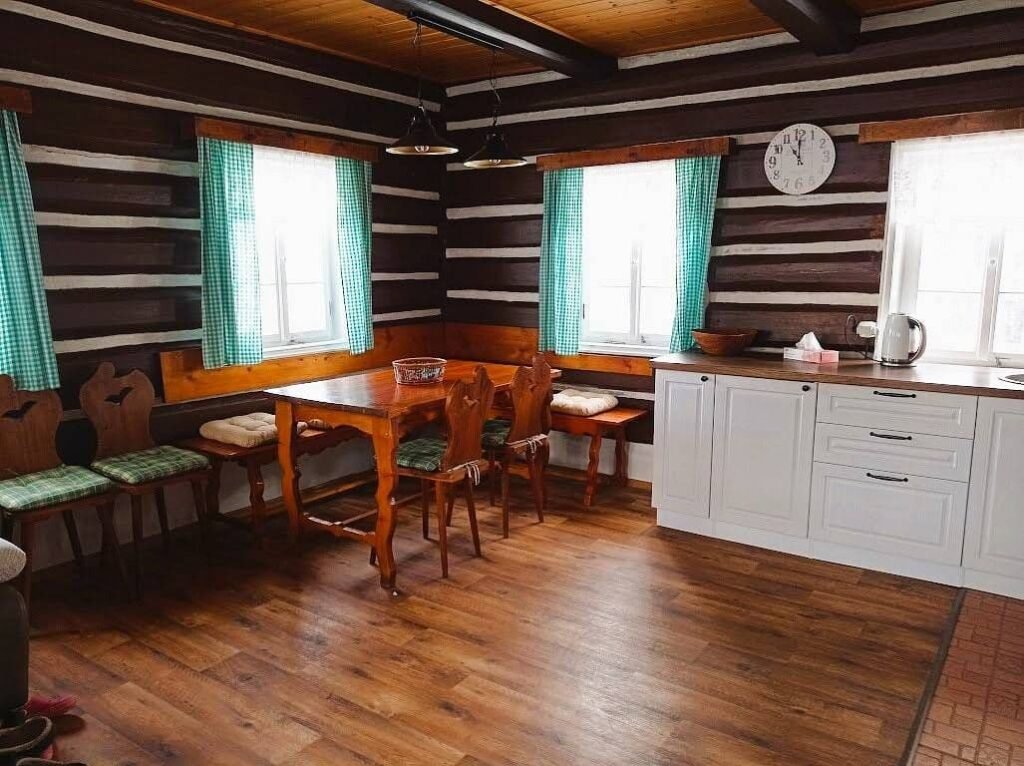 chaloupka u pekaru — foto 3