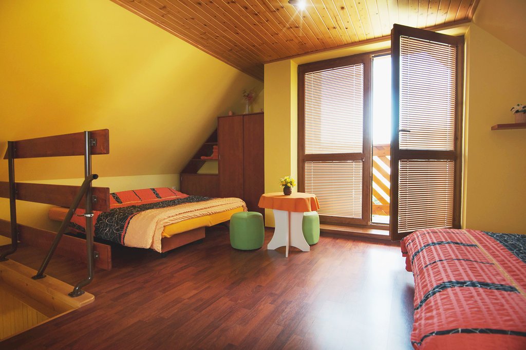 apartmanovy dom mojtin