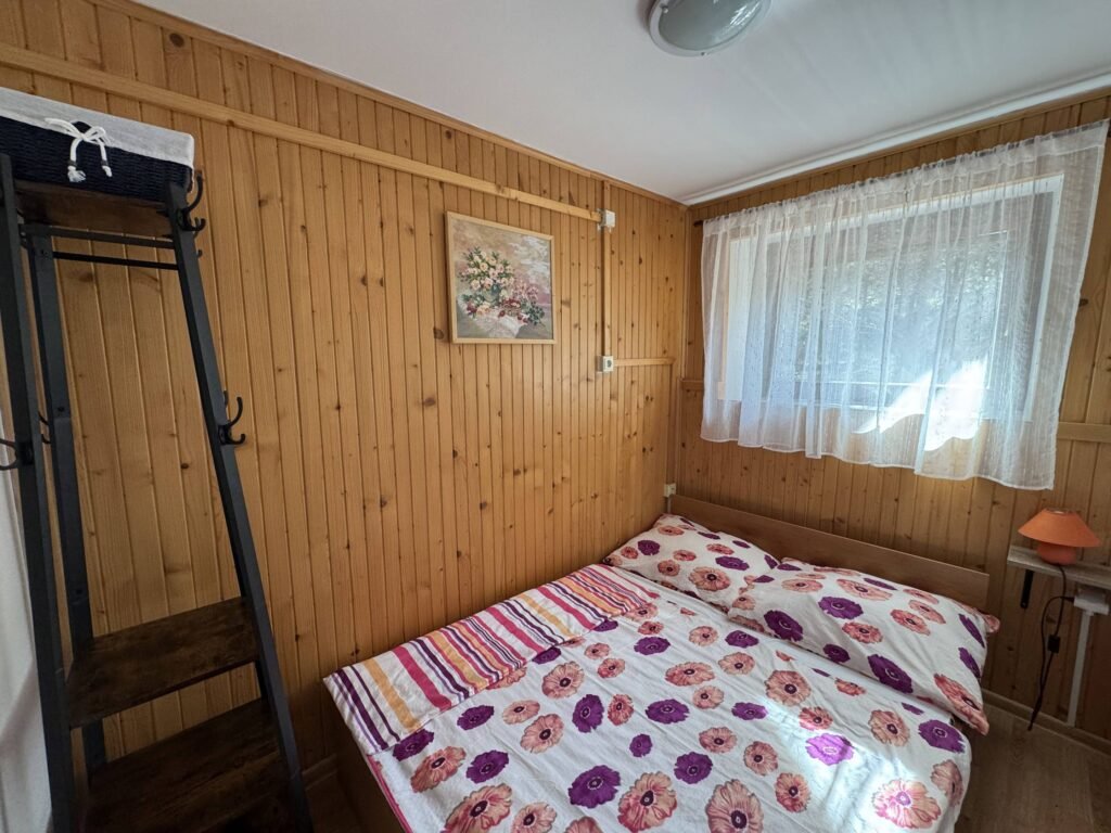 chalupa na hrbku — foto 2