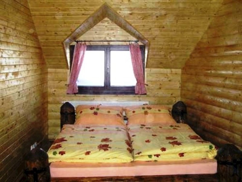 dreveny zrub benango — foto 5