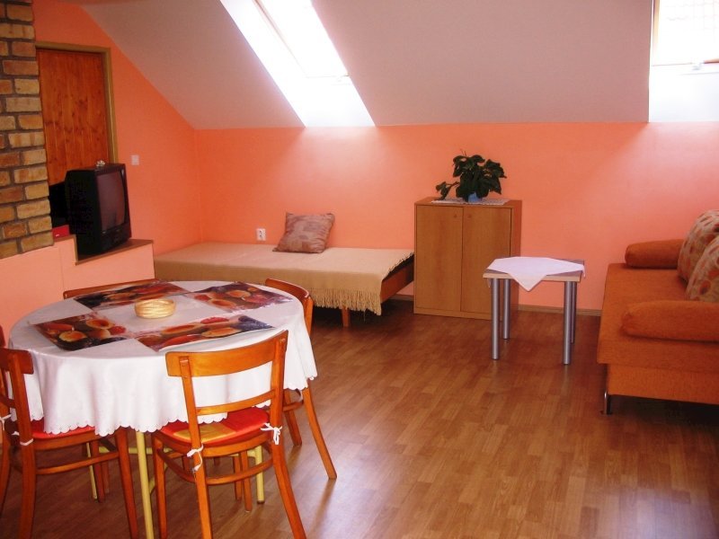 apartmanovy dom mikula