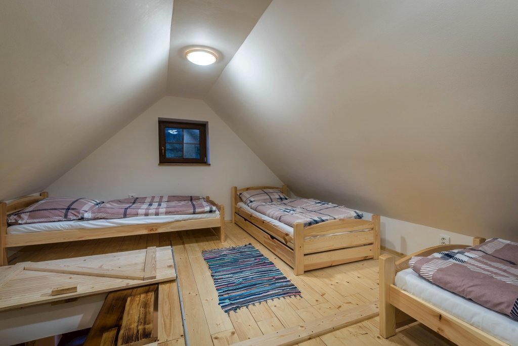 stylova chalupa vo vysnej boci — foto 8