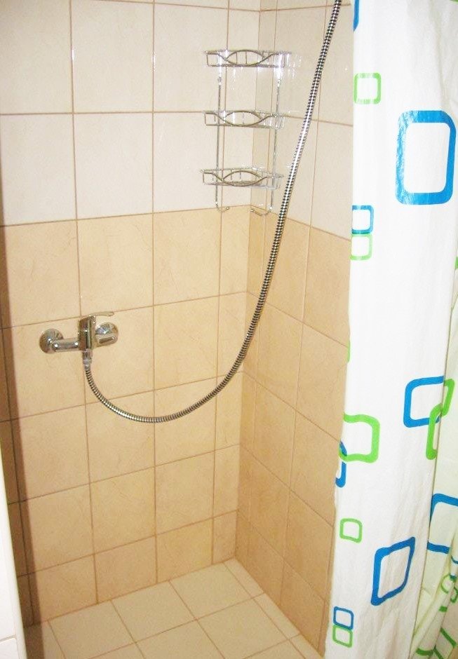 Chalupa pod lesom hendrichovce — foto 4