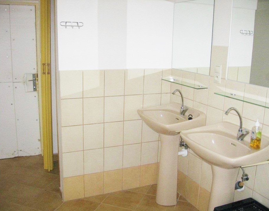 Chalupa pod lesom hendrichovce — foto 3