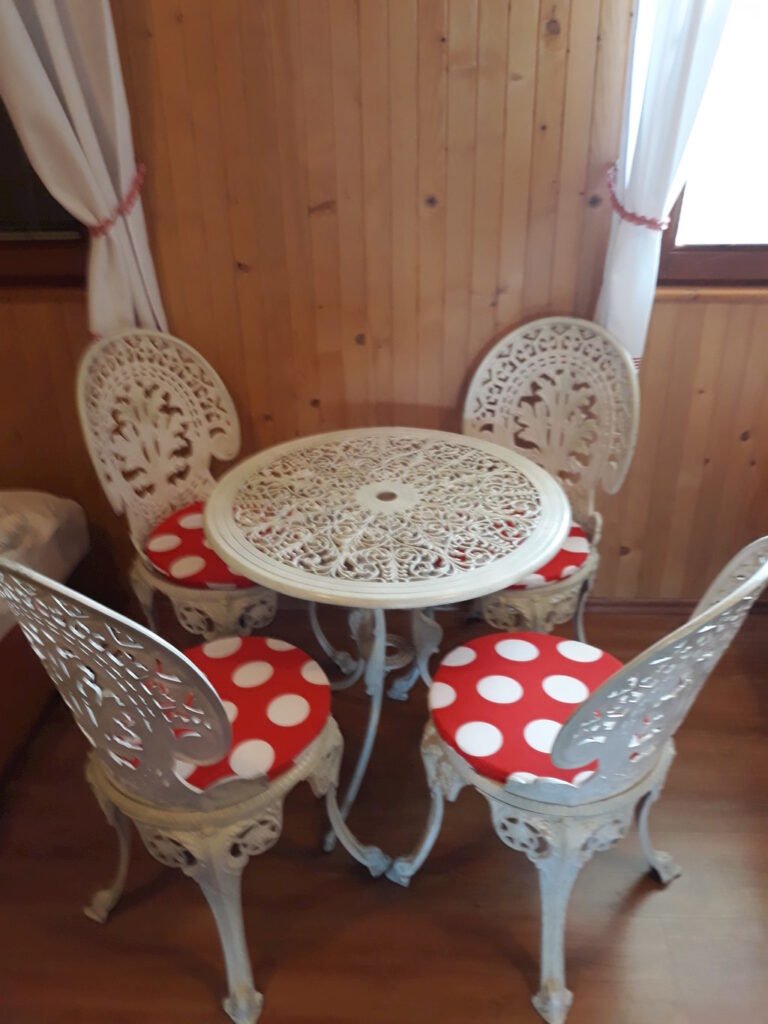 chata eva bezovec — foto 2